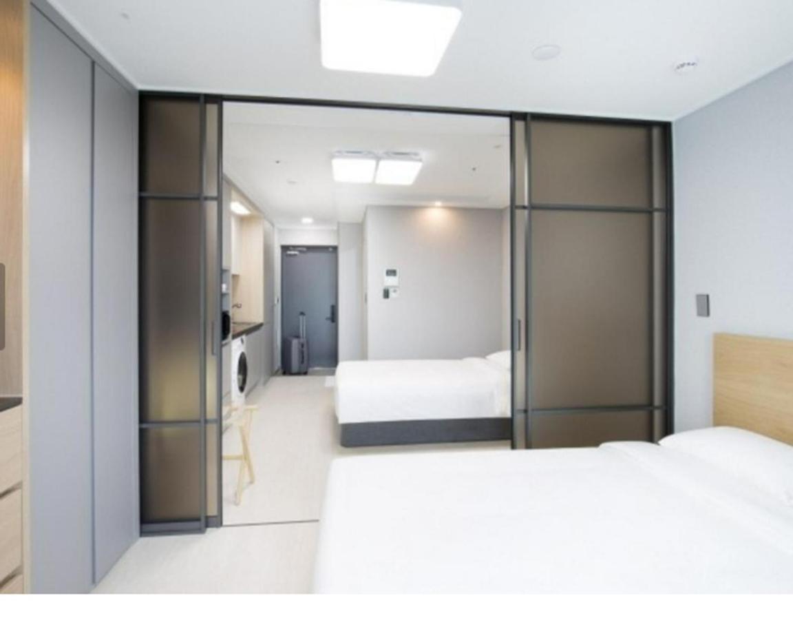 Yeosu Hotel First City Zewnętrze zdjęcie