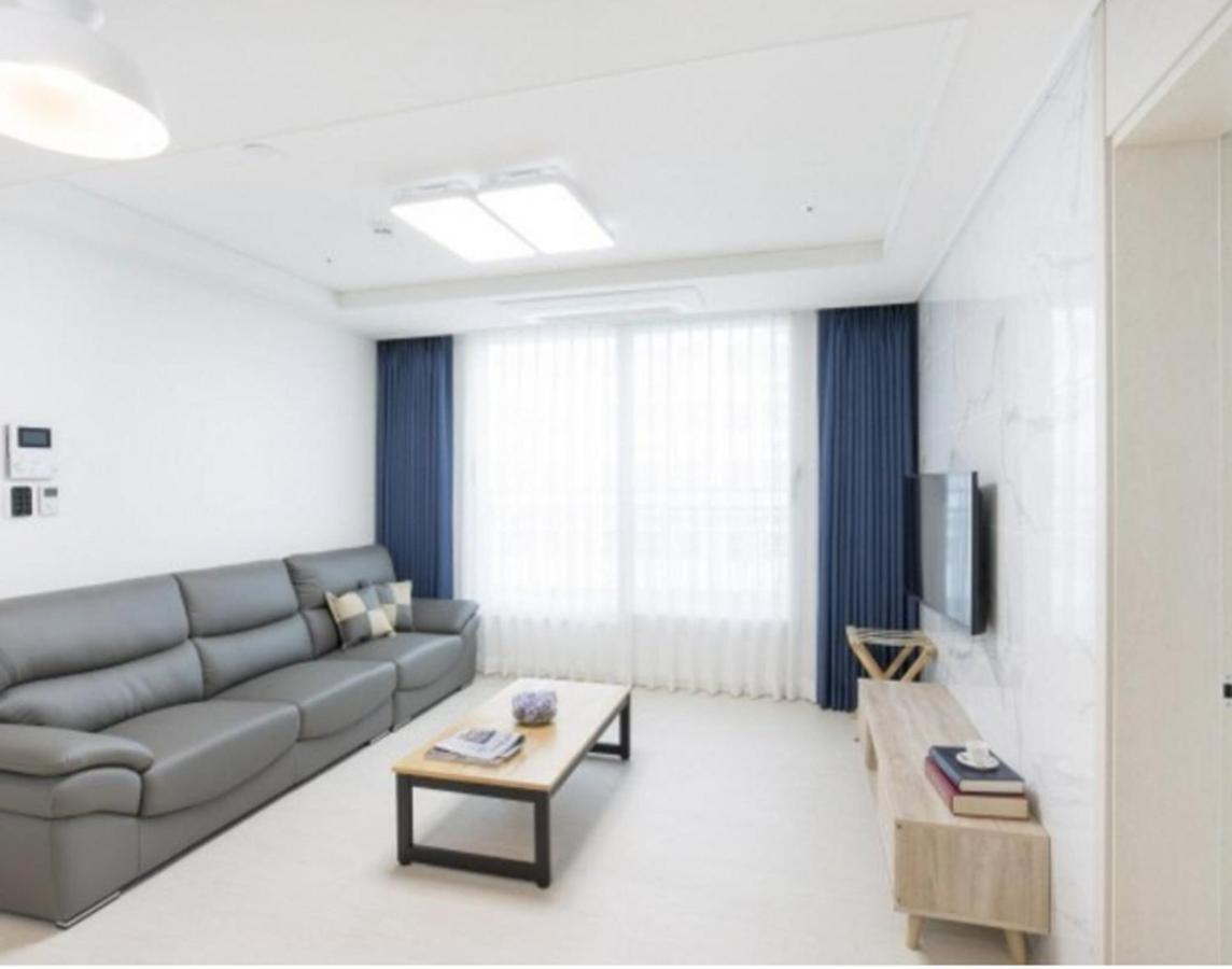 Yeosu Hotel First City Zewnętrze zdjęcie