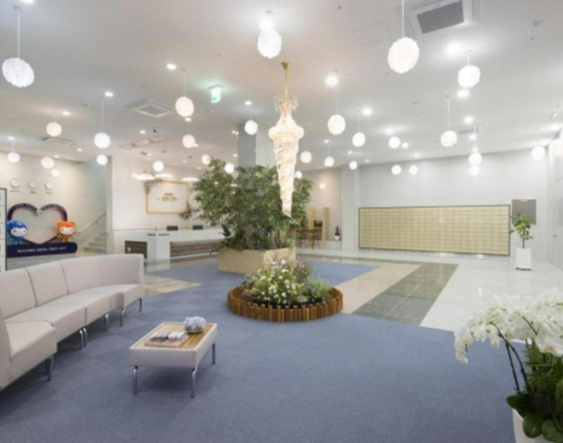 Yeosu Hotel First City Zewnętrze zdjęcie