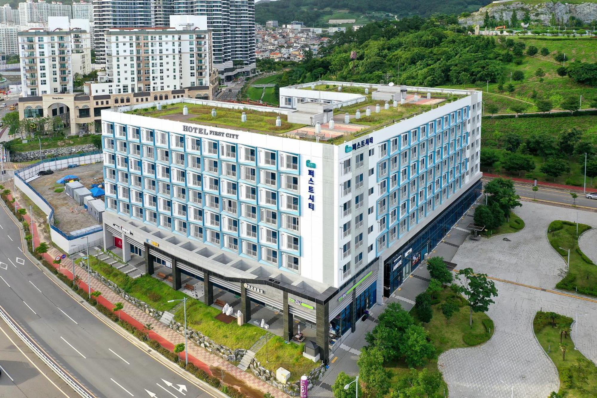 Yeosu Hotel First City Zewnętrze zdjęcie
