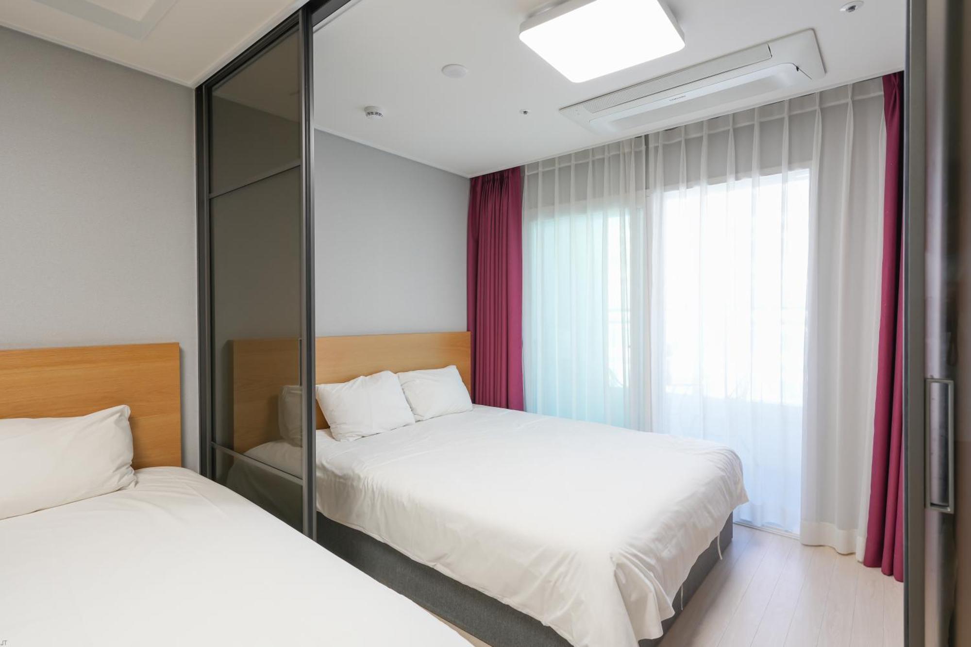 Yeosu Hotel First City Zewnętrze zdjęcie